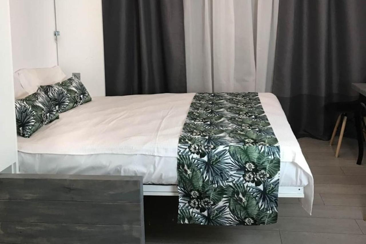 Apartment 57 Ii *